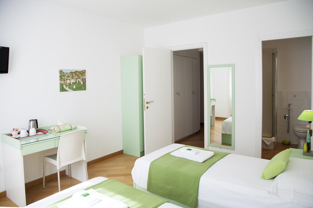B&B Botton D'Oro Basiglio Exterior photo